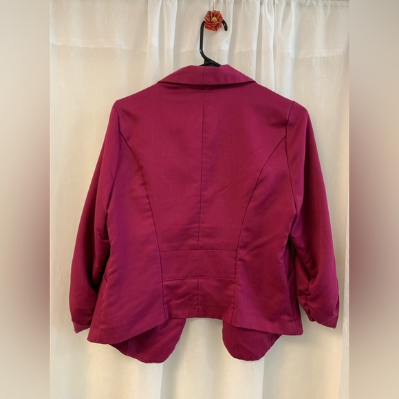 Magenta Blazer - Picture 8 of 8